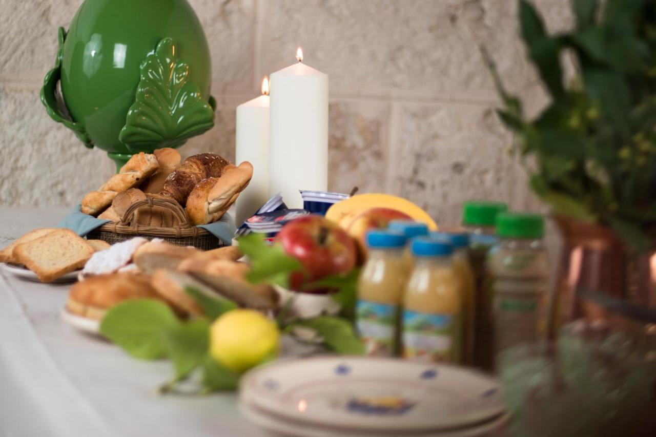 Cece Nove - Sotto L'Arco Bed and Breakfast Rutigliano Buitenkant foto